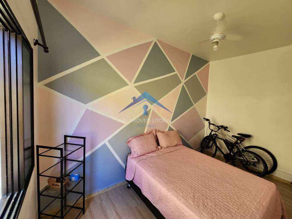 Casa em Praia Grande, no bairro Jardim Imperador
