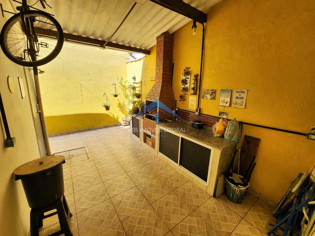 Casa em Praia Grande, no bairro Jardim Imperador