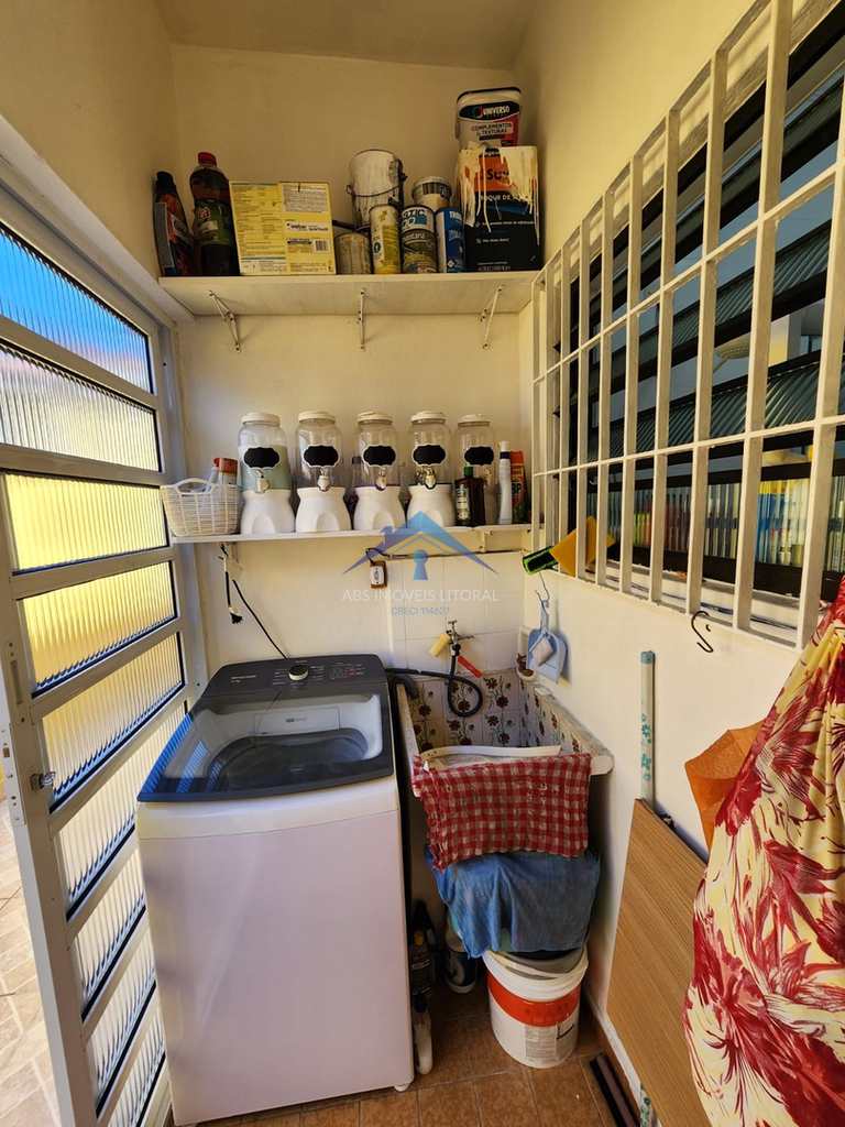 Casa em Praia Grande, no bairro Jardim Imperador