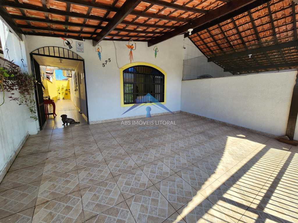 Casa em Praia Grande, no bairro Jardim Imperador