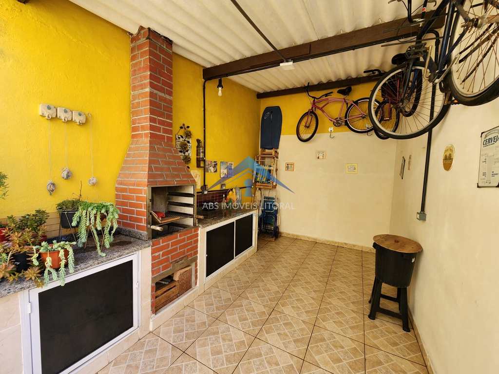 Casa em Praia Grande, no bairro Jardim Imperador