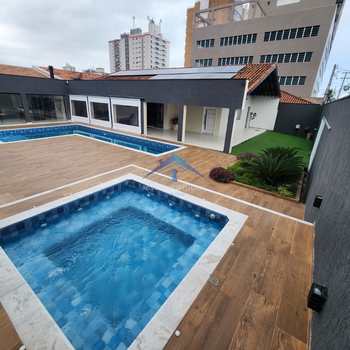 Casa em Praia Grande, bairro Real