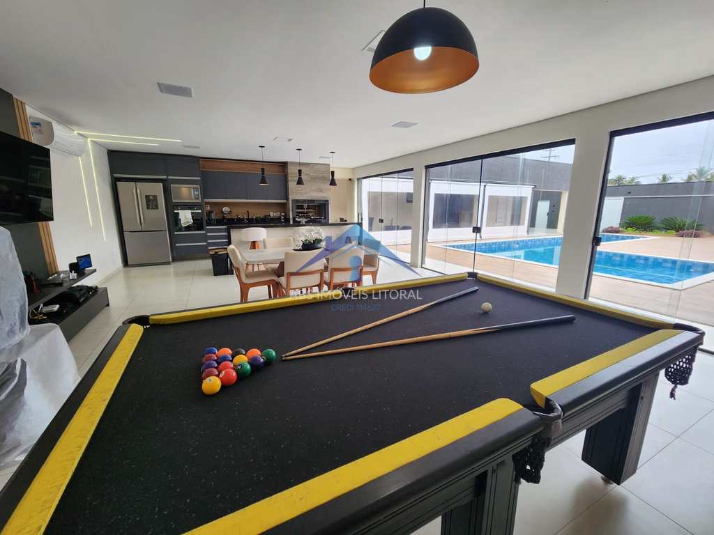 Casa em Praia Grande, no bairro Real