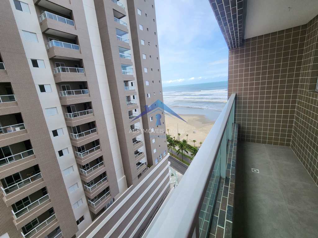 Apartamento em Praia Grande, no bairro Real