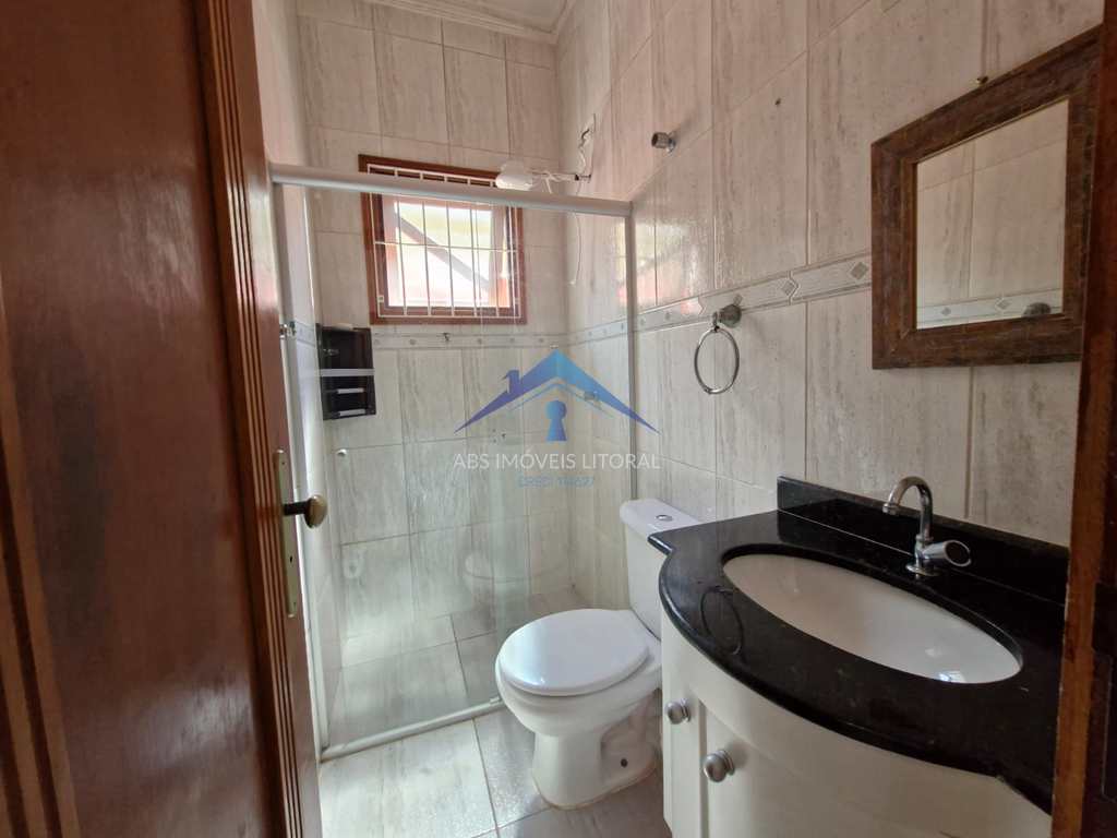 Casa em Praia Grande, no bairro Caiçara