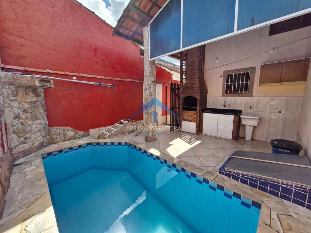 Casa em Praia Grande, no bairro Caiçara