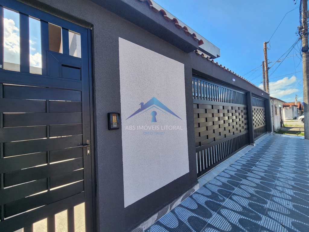 Sobrado de Condomínio em Praia Grande, no bairro Maracanã