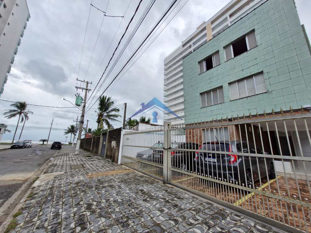 Apartamento em Praia Grande, no bairro Real