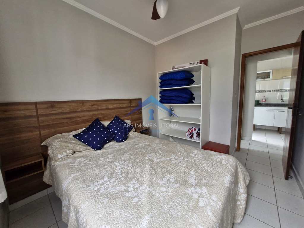 Apartamento em Praia Grande, no bairro Real