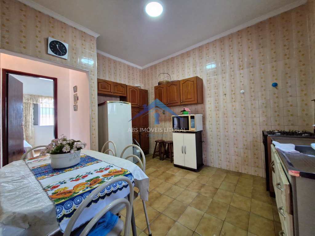 Casa em Praia Grande, no bairro Balneário Maracanã