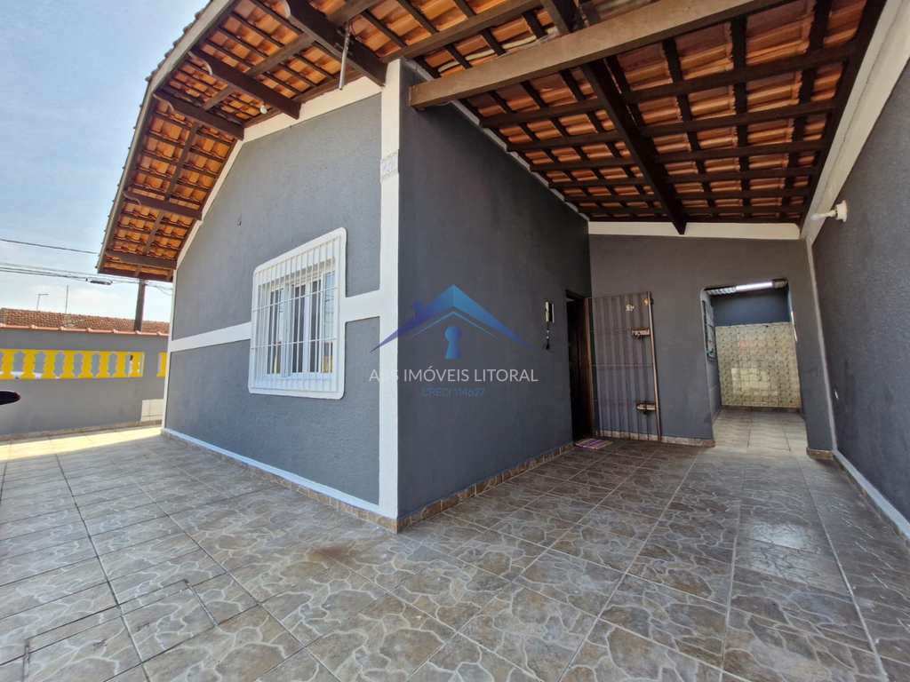 Casa em Praia Grande, no bairro Balneário Maracanã