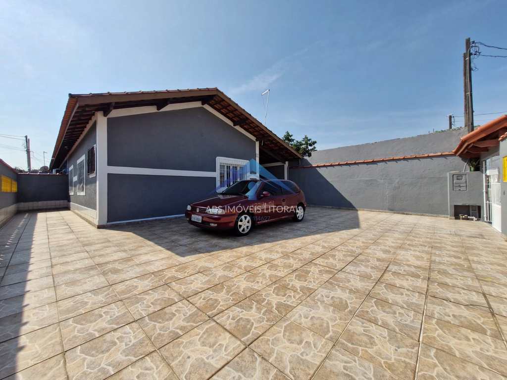 Casa em Praia Grande, no bairro Balneário Maracanã