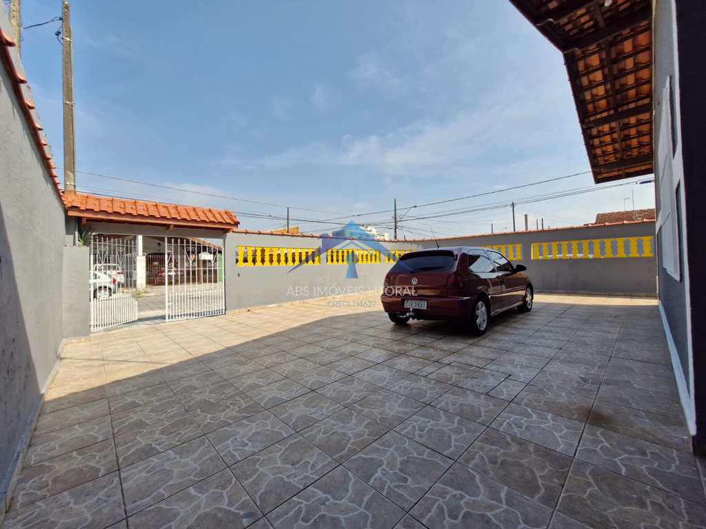 Casa em Praia Grande, no bairro Balneário Maracanã