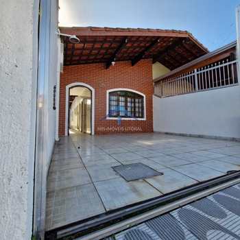 Casa em Praia Grande, bairro Real