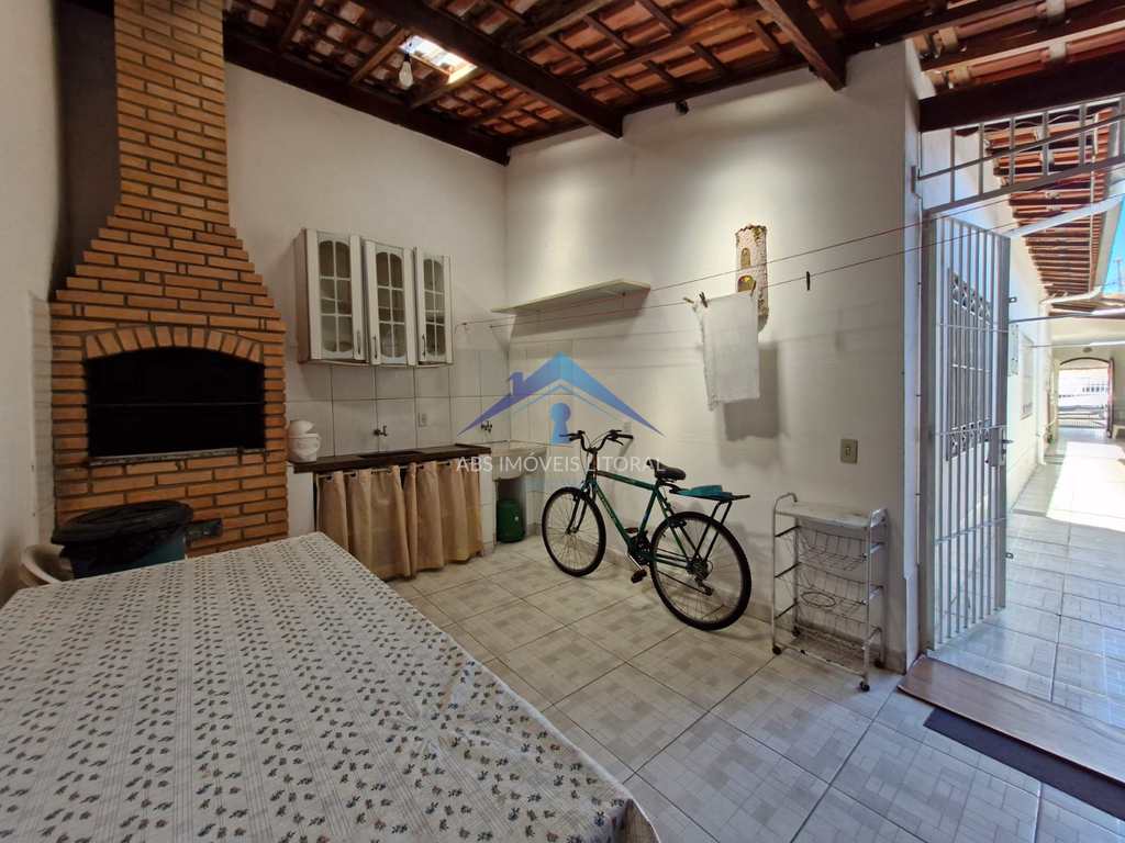 Casa em Praia Grande, no bairro Real