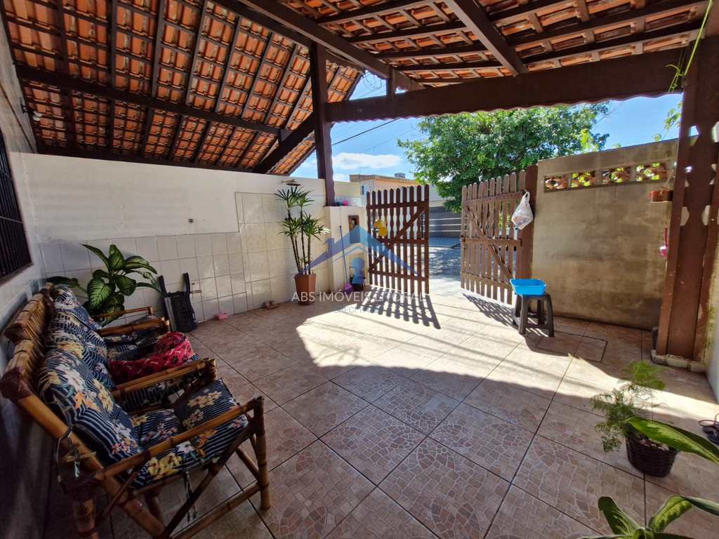 Casa em Praia Grande, no bairro Balneário Maracanã