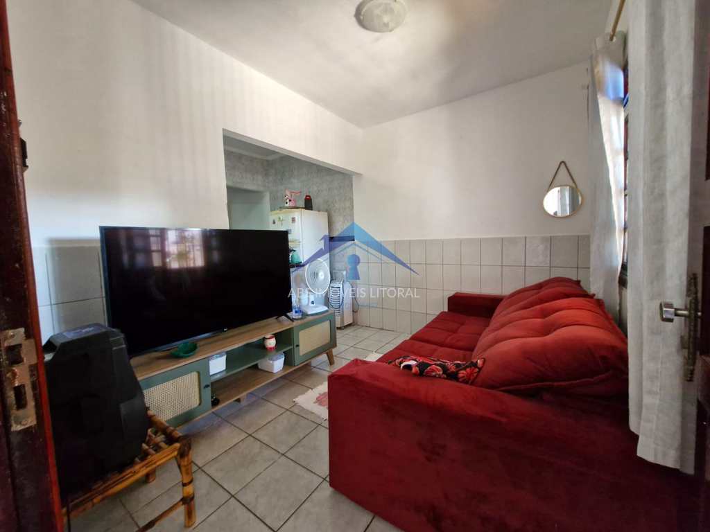 Casa em Praia Grande, no bairro Balneário Maracanã