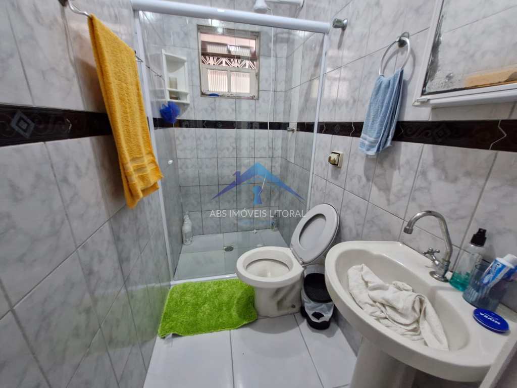 Casa em Praia Grande, no bairro Balneário Maracanã