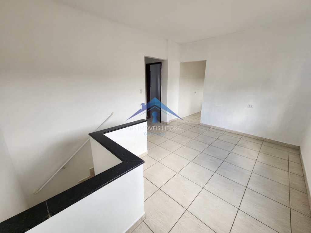Casa em Praia Grande, no bairro Ribeirópolis