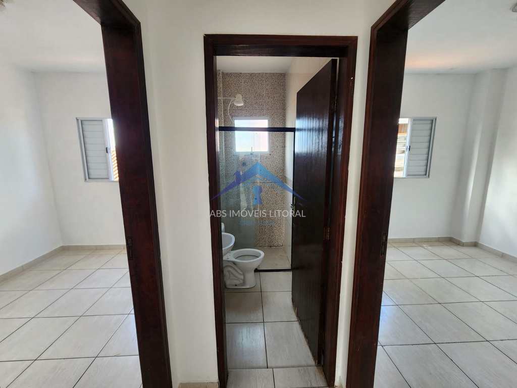 Casa em Praia Grande, no bairro Ribeirópolis