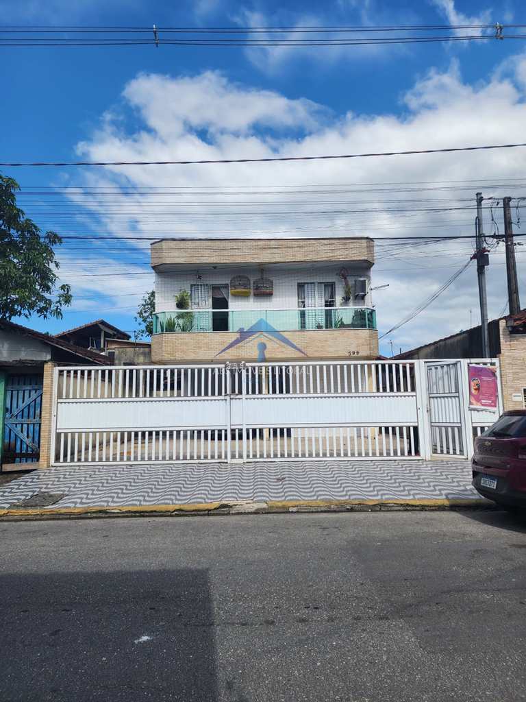 Casa em Praia Grande, no bairro Ribeirópolis