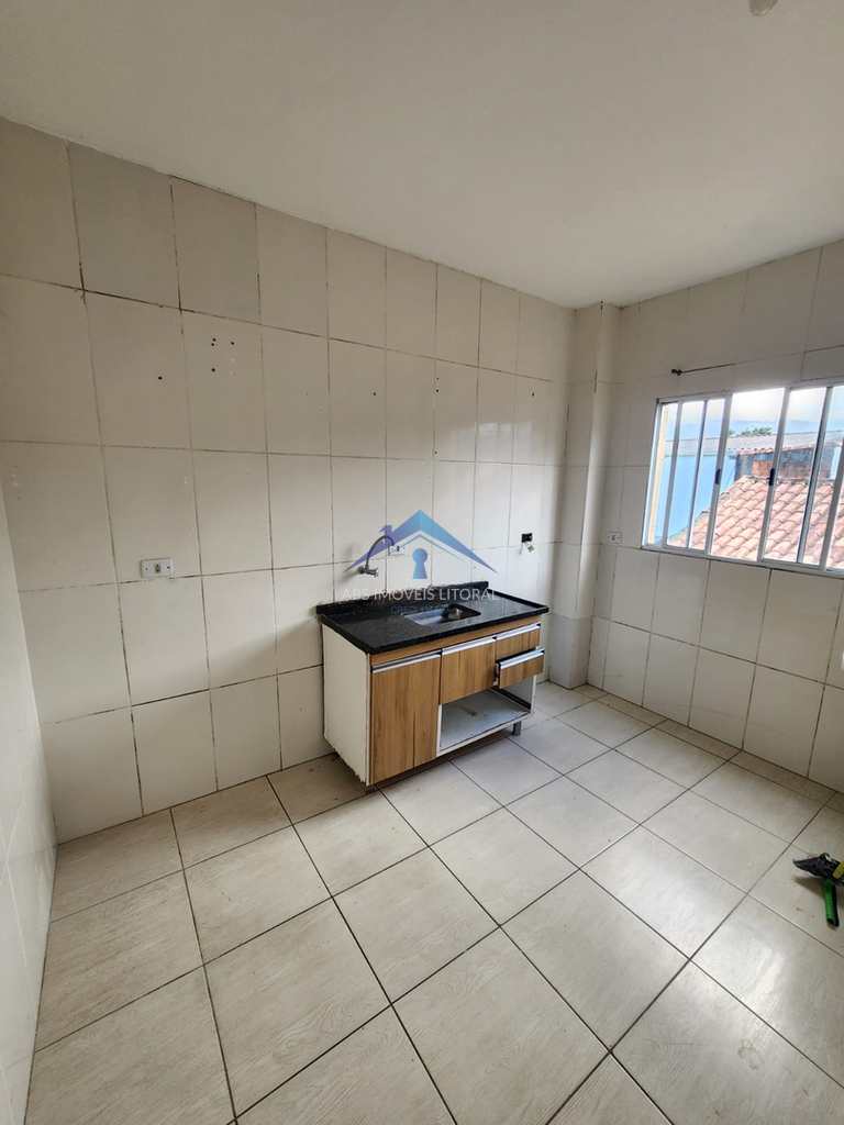 Casa em Praia Grande, no bairro Ribeirópolis