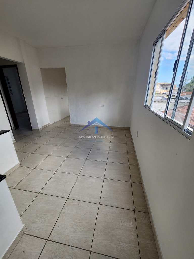 Casa em Praia Grande, no bairro Ribeirópolis