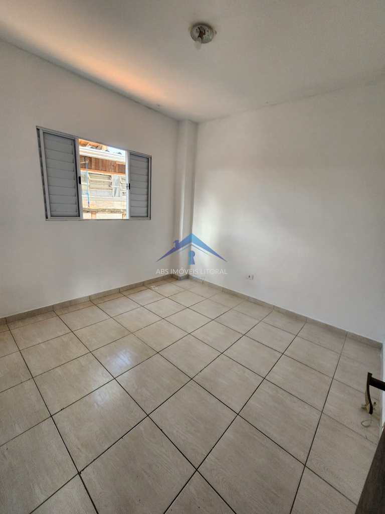 Casa em Praia Grande, no bairro Ribeirópolis