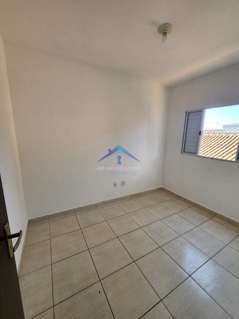 Casa em Praia Grande, no bairro Ribeirópolis