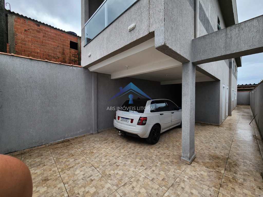 Casa em Praia Grande, no bairro Ribeirópolis