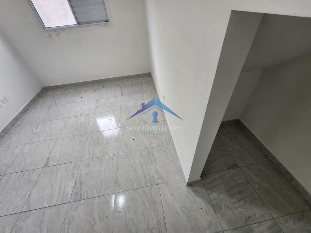 Casa em Praia Grande, no bairro Ribeirópolis