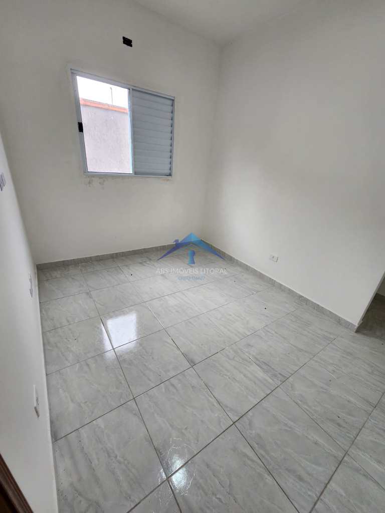 Casa em Praia Grande, no bairro Ribeirópolis
