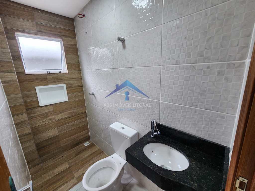 Casa em Praia Grande, no bairro Ribeirópolis