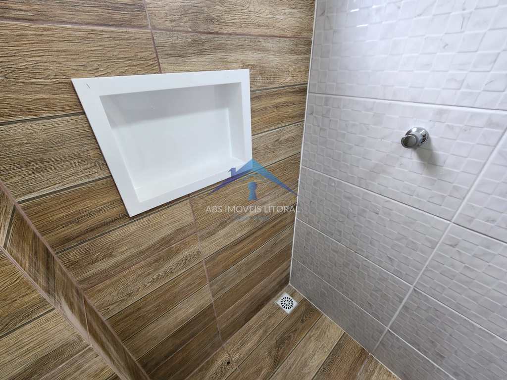 Casa em Praia Grande, no bairro Ribeirópolis