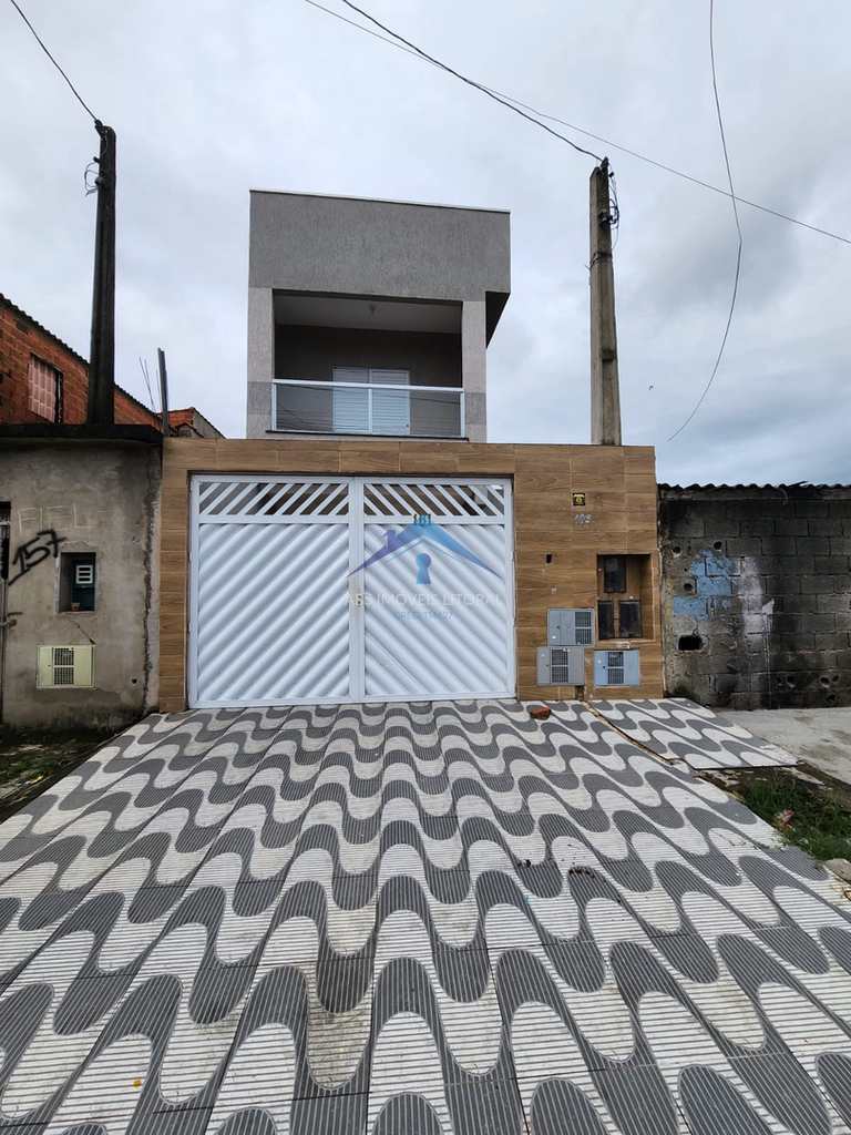 Casa em Praia Grande, no bairro Ribeirópolis