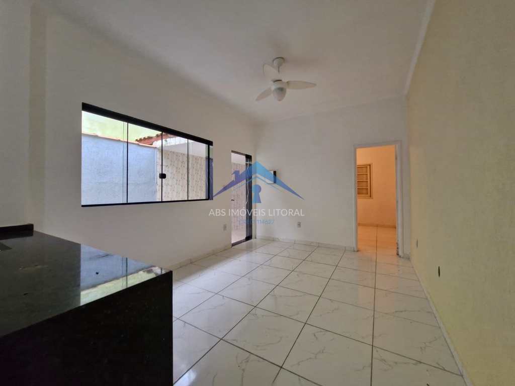 Casa em Praia Grande, no bairro Real