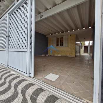 Casa em Praia Grande, bairro Real