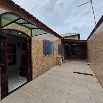 Casa em Praia Grande, bairro Caiçara