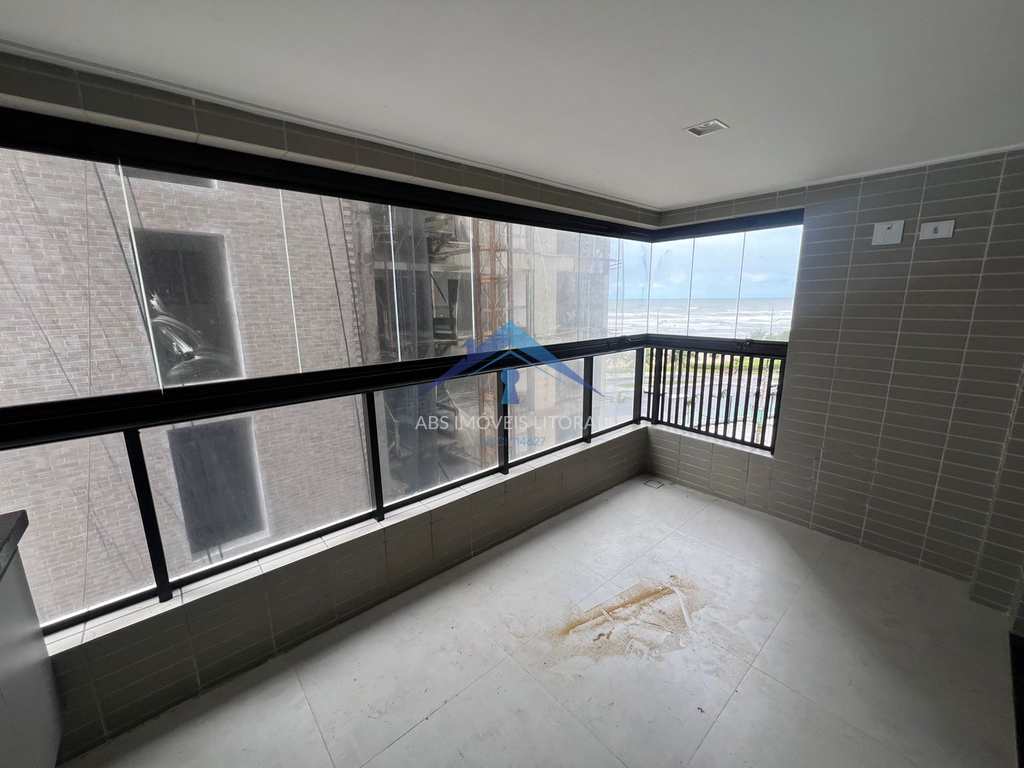 Apartamento em Praia Grande, no bairro Balneário Maracanã