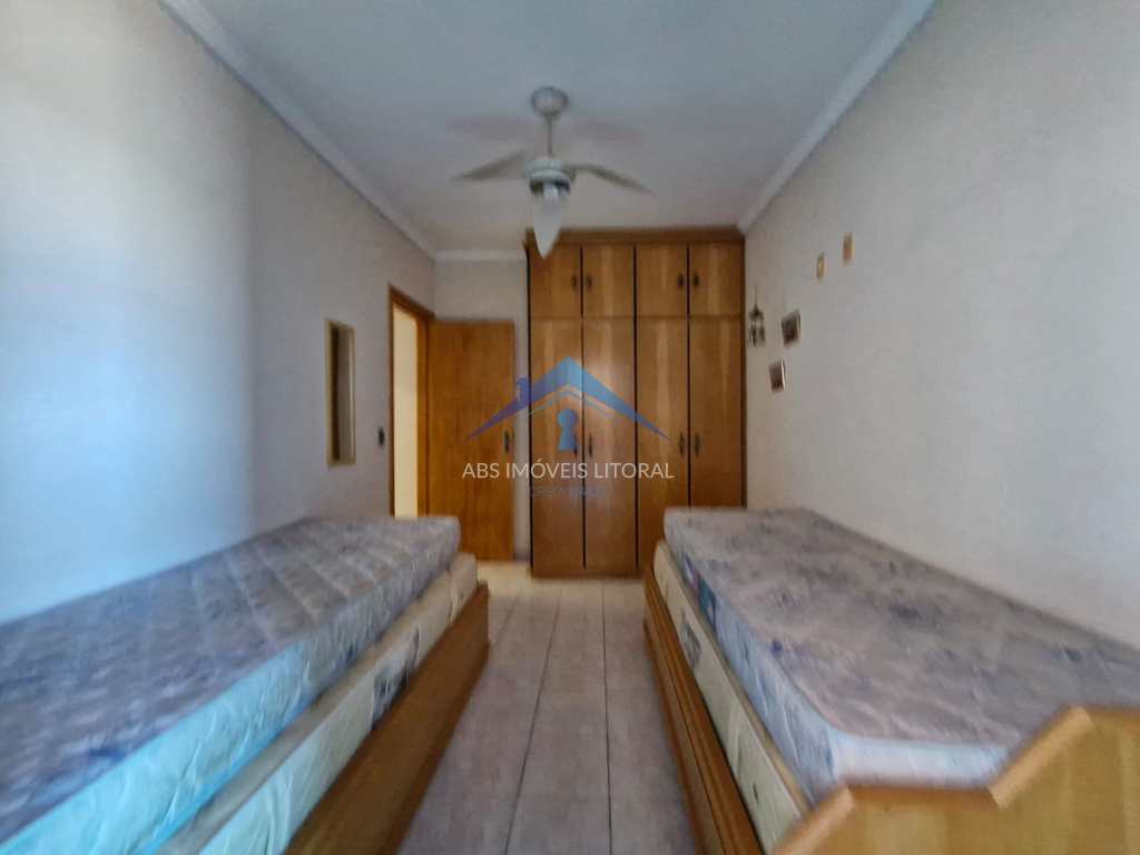 Apartamento em Praia Grande, no bairro Caiçara