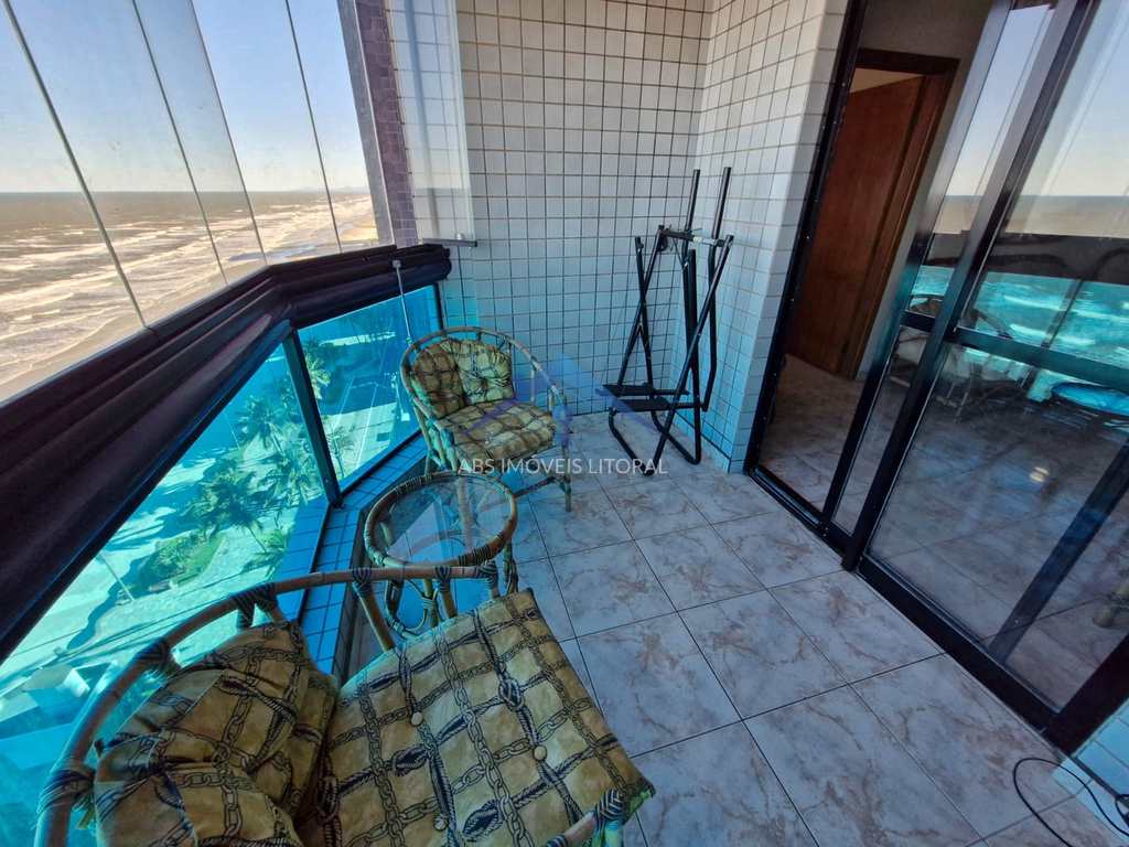 Apartamento em Praia Grande, no bairro Caiçara