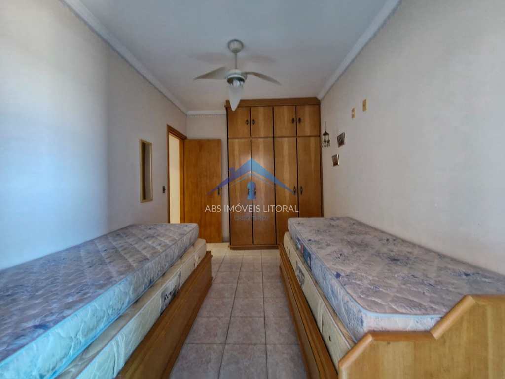 Apartamento em Praia Grande, no bairro Caiçara