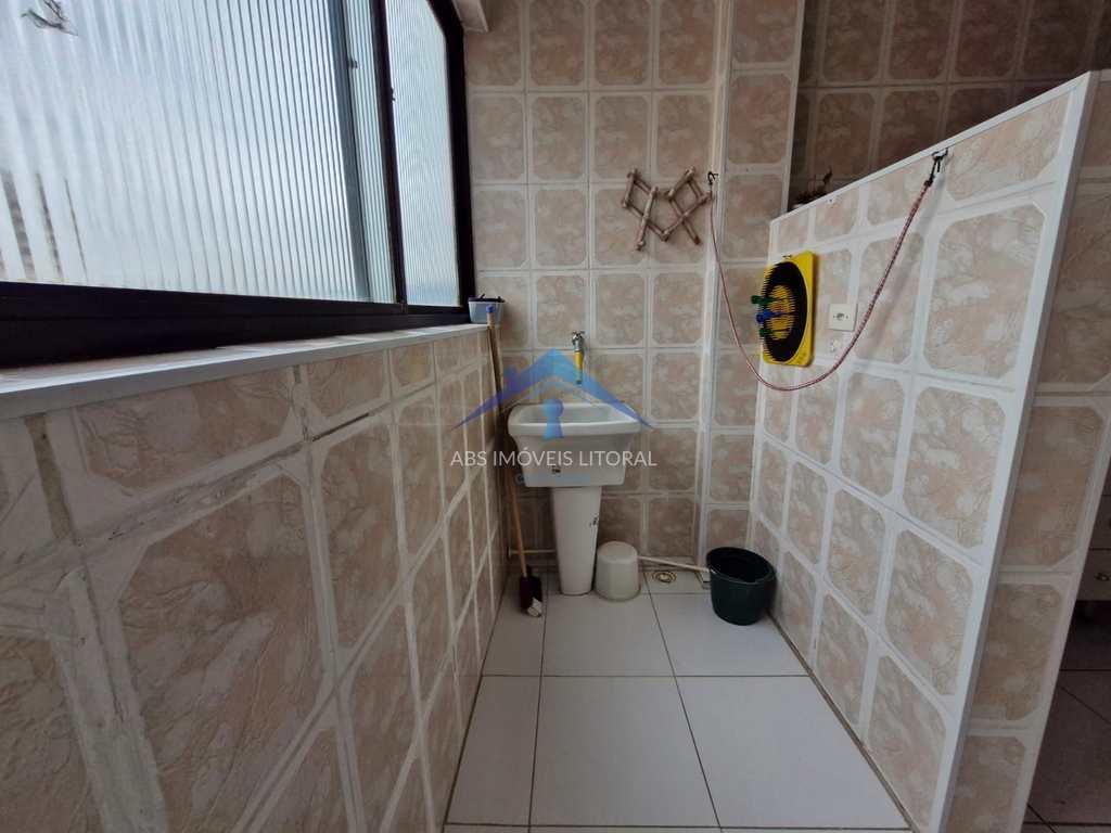 Apartamento em Praia Grande, no bairro Caiçara