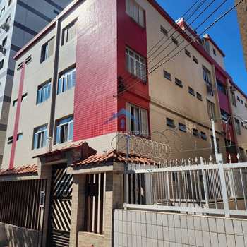 Kitnet em Praia Grande, bairro Balneário Maracanã