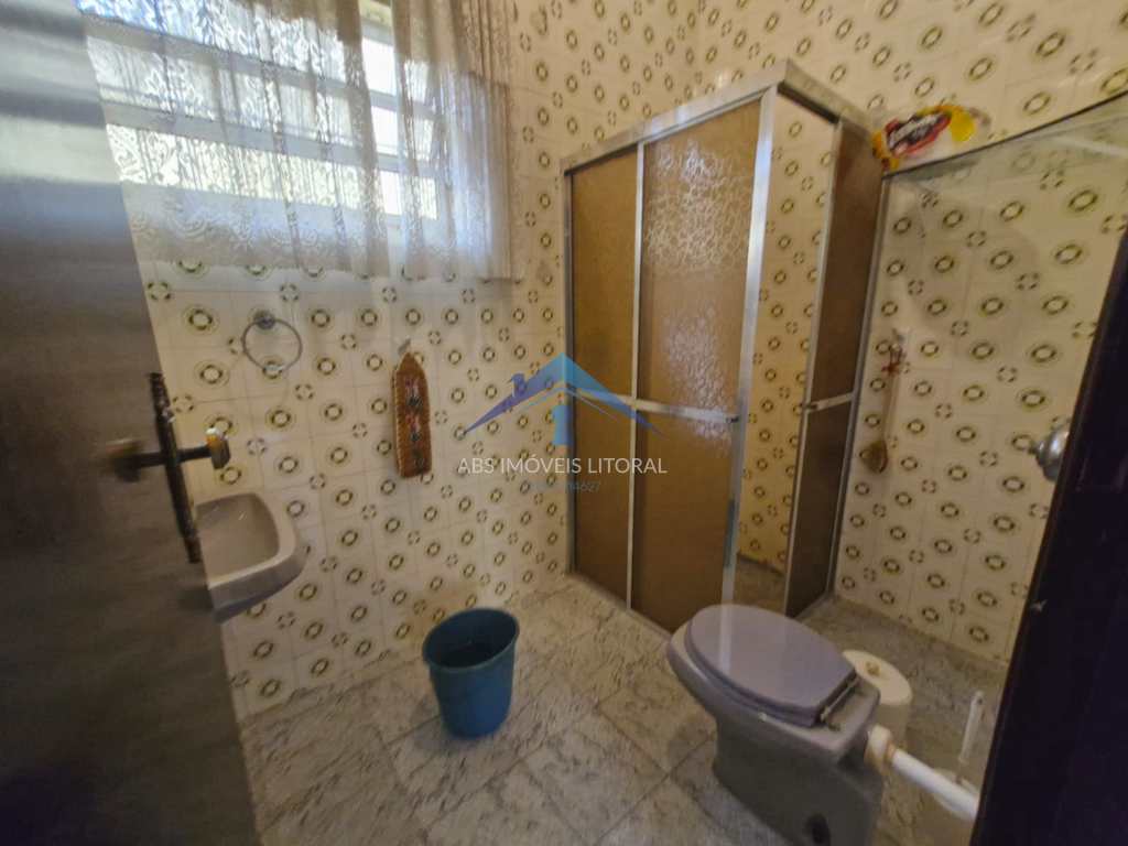 Casa em Praia Grande, no bairro Balneário Maracanã
