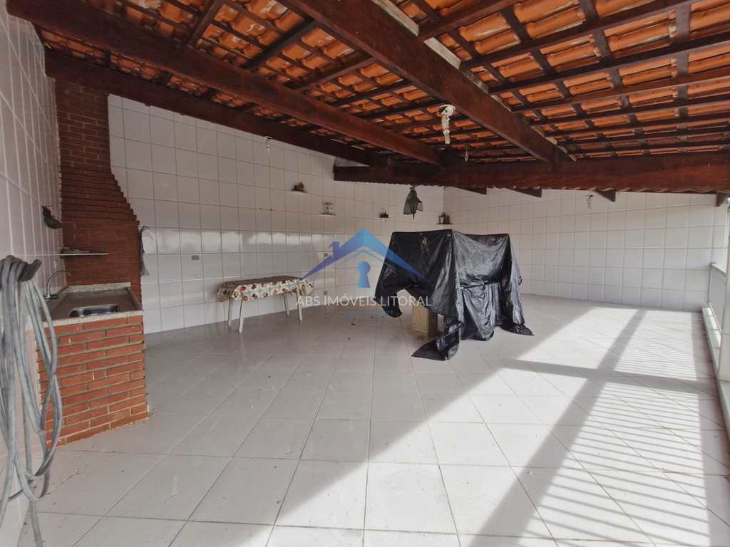 Casa em Praia Grande, no bairro Balneário Maracanã