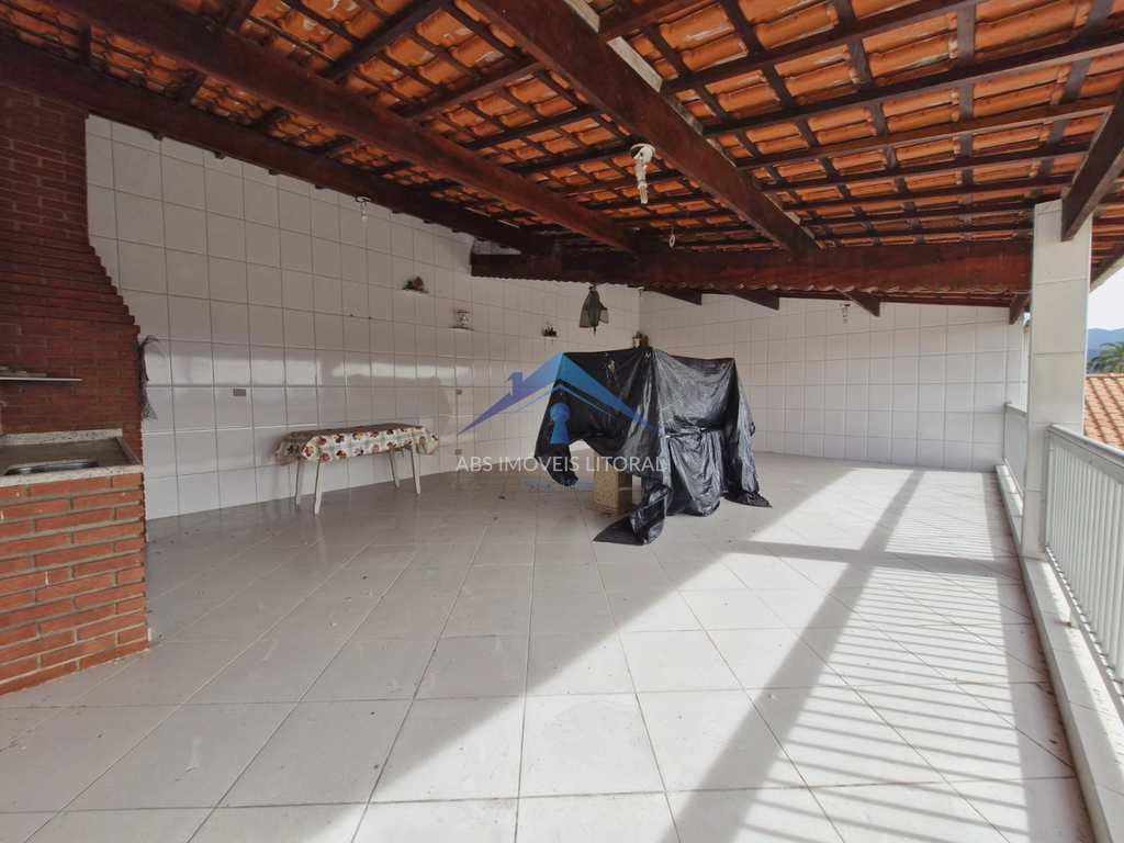Casa em Praia Grande, no bairro Balneário Maracanã