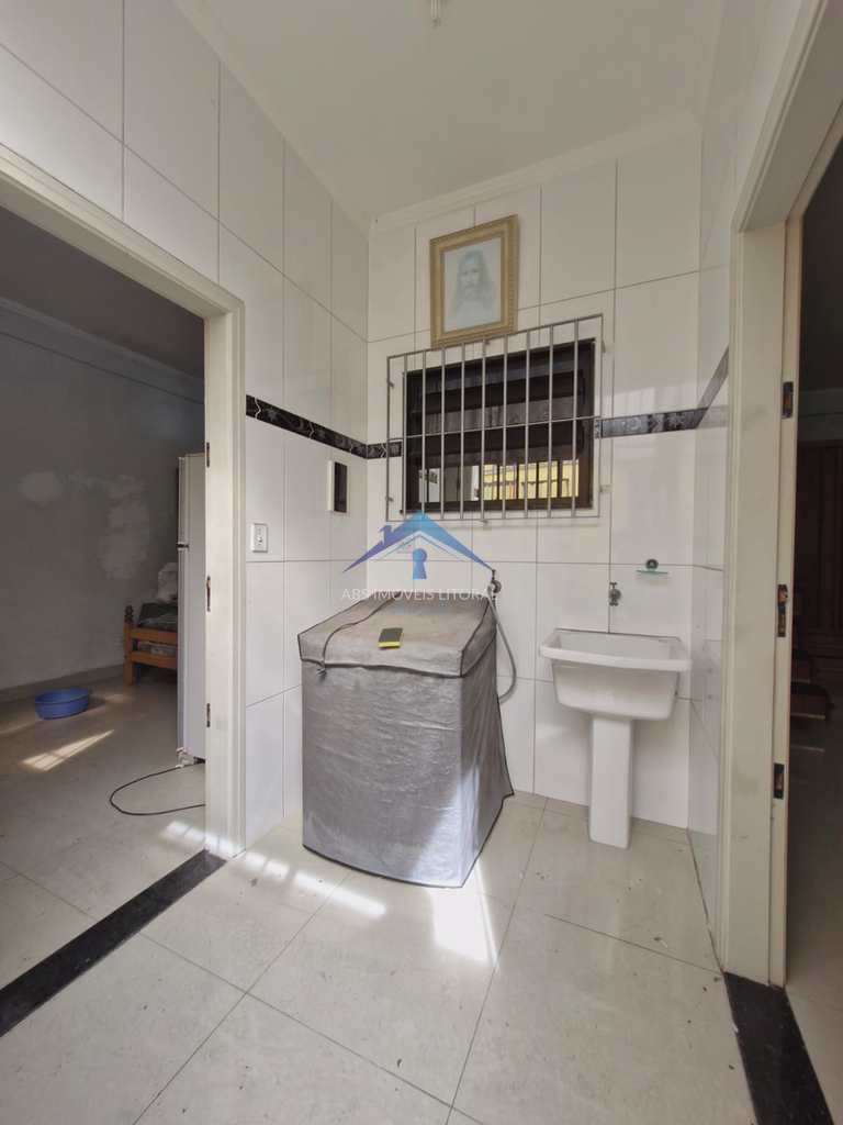 Casa em Praia Grande, no bairro Balneário Maracanã