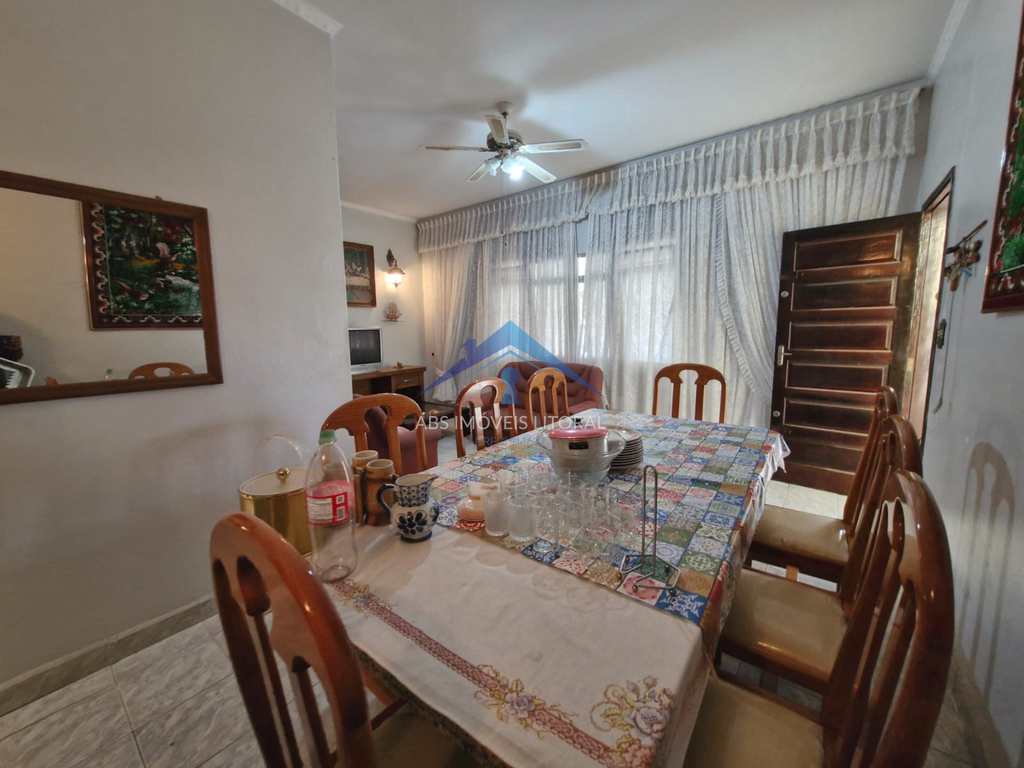 Casa em Praia Grande, no bairro Balneário Maracanã
