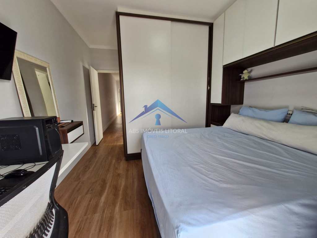 Casa em Praia Grande, no bairro Balneário Maracanã